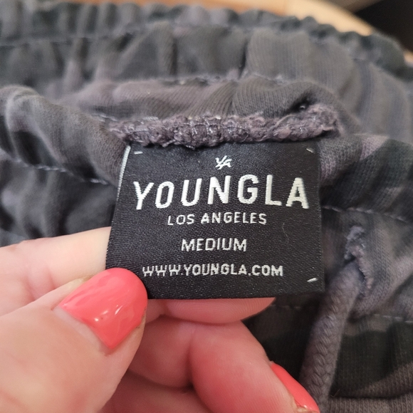 YoungLA Shorts Men's Camouflage French Terry Sweat Shorts Medium Workout - Picture 5 of 6